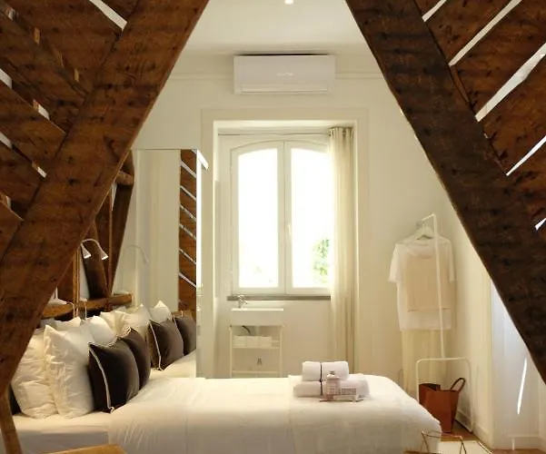 Lisbon City Villa